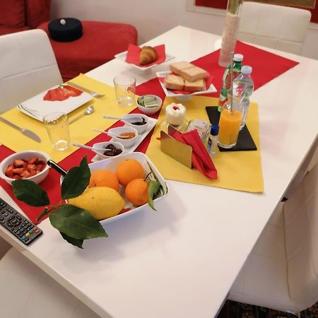 アーバノ・テルメ Bb Ca Margarida Bed & Breakfast エクステリア 写真