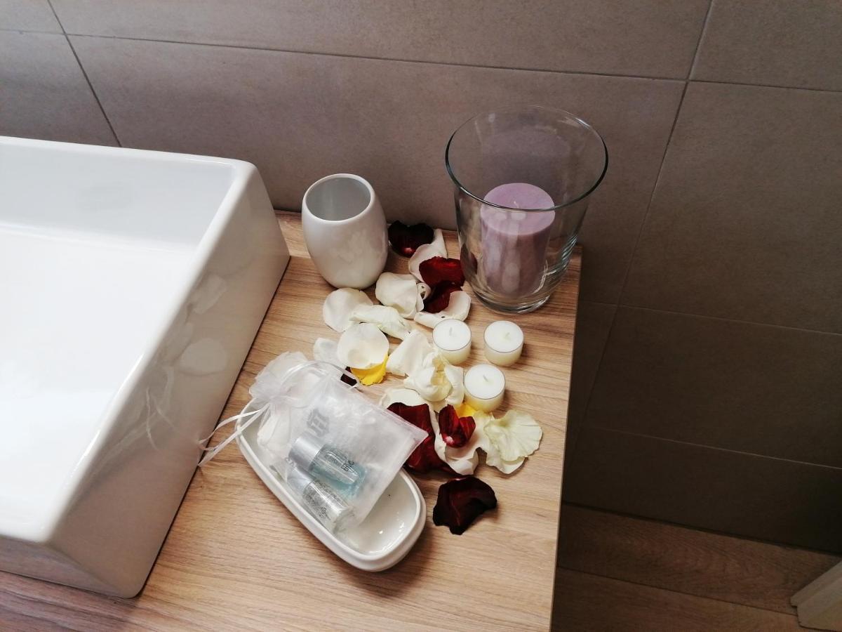 アーバノ・テルメ Bb Ca Margarida Bed & Breakfast エクステリア 写真
