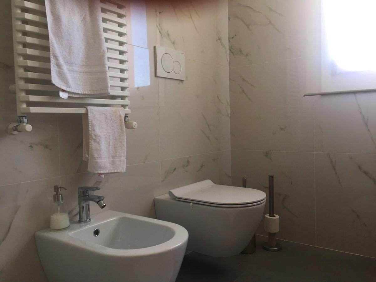 アーバノ・テルメ Bb Ca Margarida Bed & Breakfast エクステリア 写真