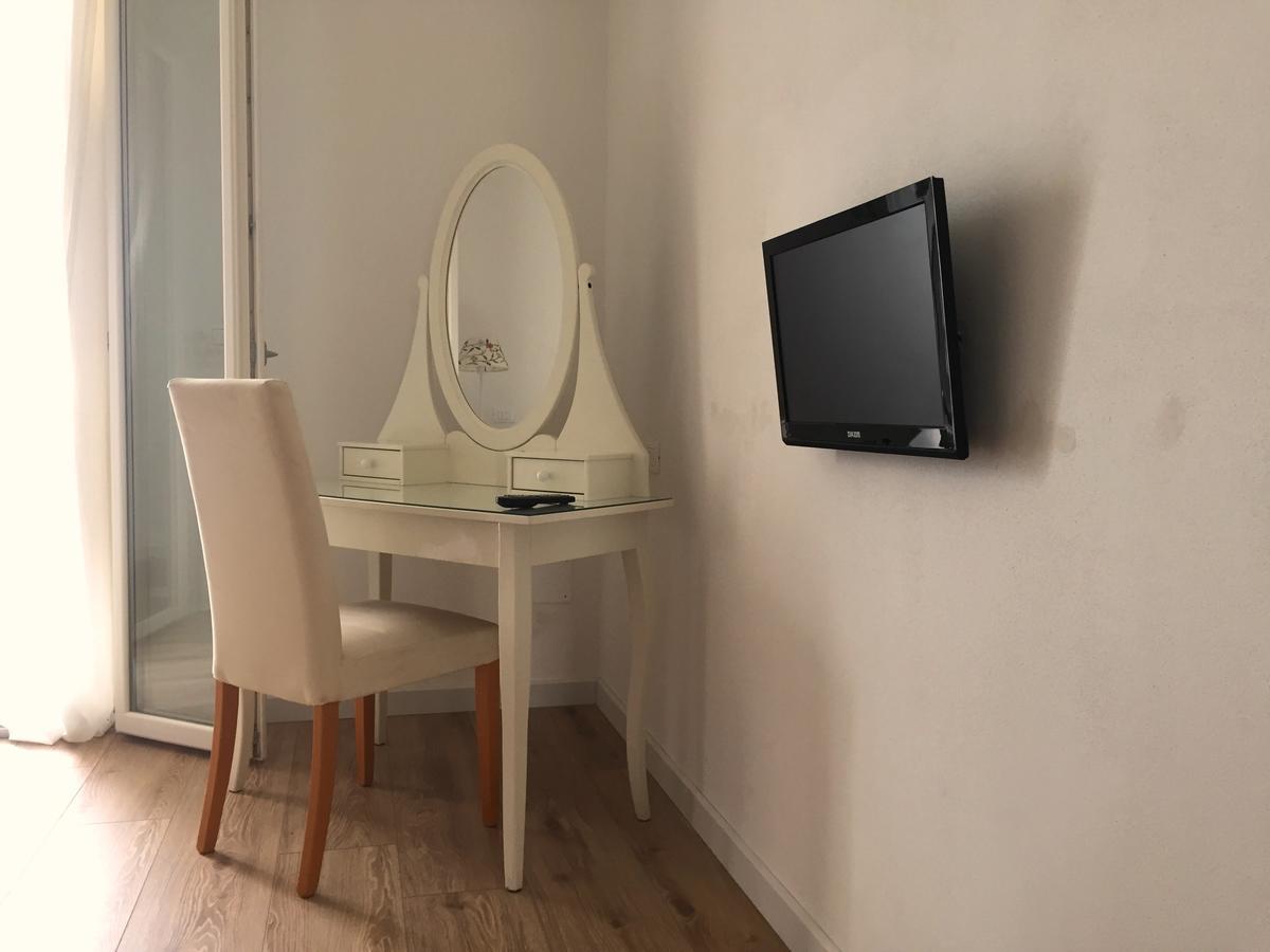 アーバノ・テルメ Bb Ca Margarida Bed & Breakfast エクステリア 写真