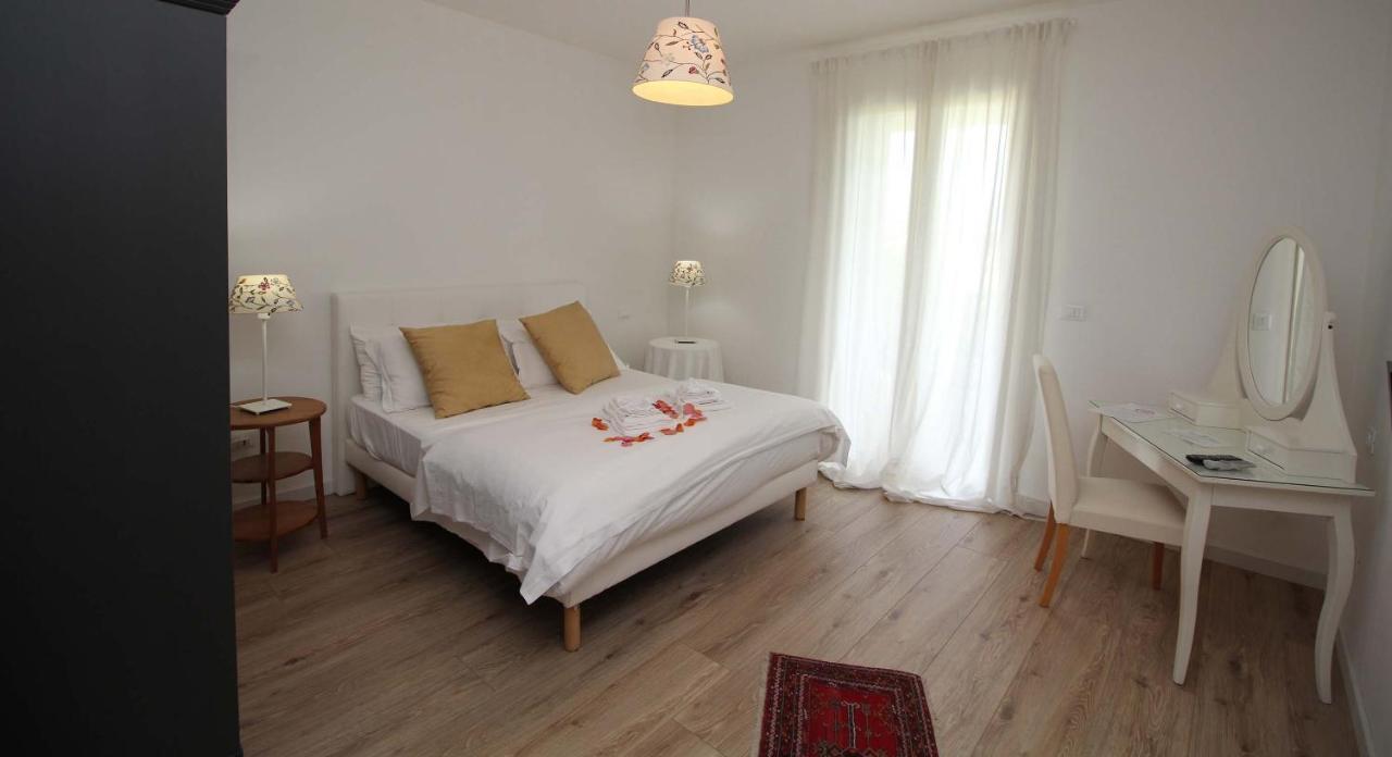 アーバノ・テルメ Bb Ca Margarida Bed & Breakfast エクステリア 写真