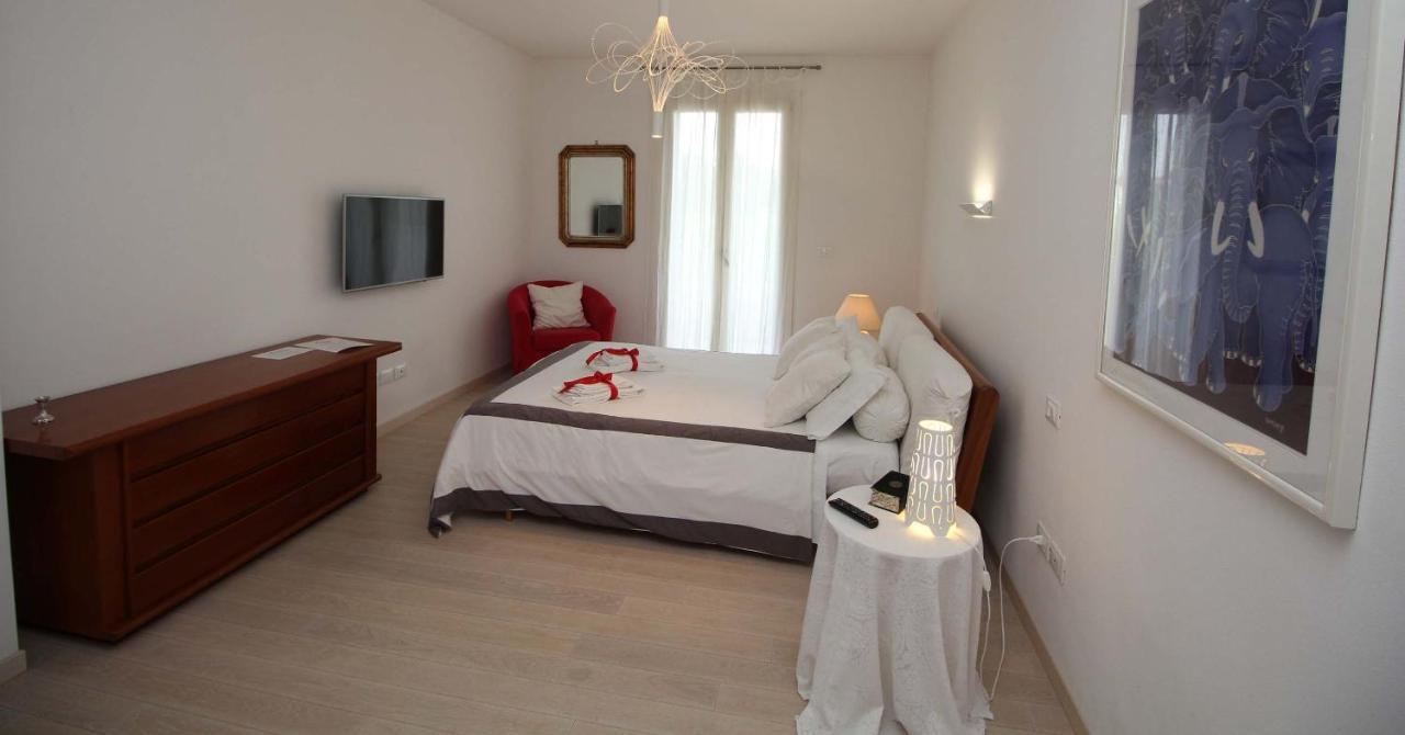 アーバノ・テルメ Bb Ca Margarida Bed & Breakfast エクステリア 写真