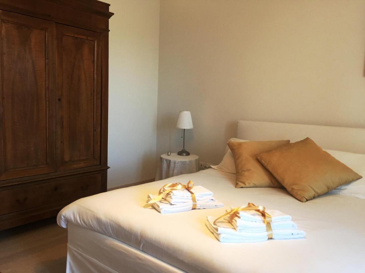 アーバノ・テルメ Bb Ca Margarida Bed & Breakfast エクステリア 写真